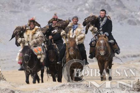 Монголын Казахууд яагаад дорд үзэгдэх болов оо