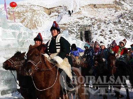 Зүүн халимааа үхлээс хэн аврав