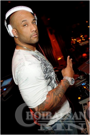 Las Vegas-ийн шоу Монголд