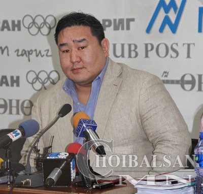 Д.Дагвадорж: Надтай холбоотой мэдээлэл гарсан байна, би үүнд хариулт өгье