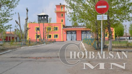 “Дорнод худалдаа” компани Камазын тендерт Хятад машин нийлүүлжээ