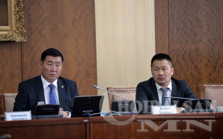 Тэтгэврийн шинэчлэлийн бодлогыг өөрчилнө