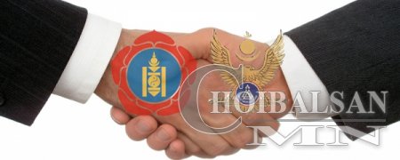 Засаг огцорч, мүднякууд алх цохих хувилбар