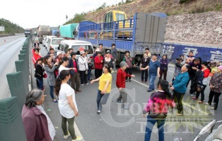 Бөглөрөлд орсон Хятадууд юу хийдэг вэ?