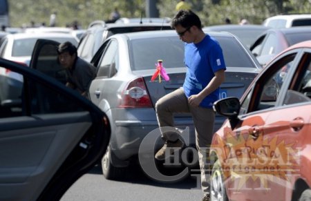 Бөглөрөлд орсон Хятадууд юу хийдэг вэ?