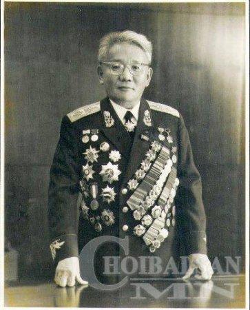 БАЛ ДАРГА МААНЬ ИЙМ Л ХҮН БАЙЖ ДЭЭ