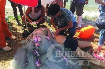 Сайхан сэтгэлт сүйт бүсгүй олны талархал хүлээв