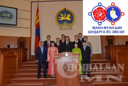 Монголын улс төрд тэд хэрэг болсон уу, хэрэг тарьсан уу