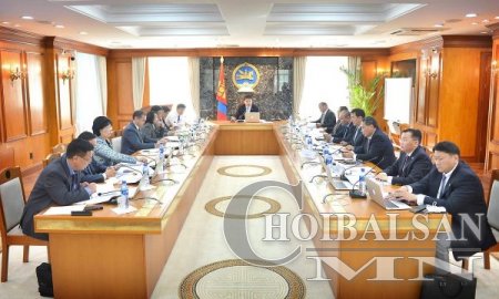Засгийн газар дэд сайдгүй ажиллахаар боллоо