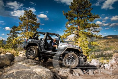 Хөдөө явахад хамгийн тохиромжтой шилдэг 9 машин