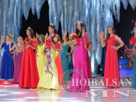 Монгол, Орос, Хятад олон улсын 17 дахь удаагийн  цас мөсны баяр болж өнгөрлөө