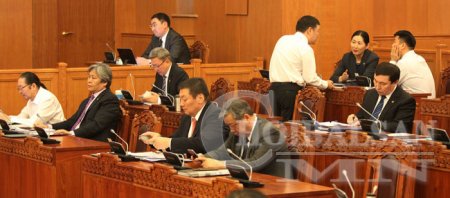 Зээлээр байр авах боломжтой хуулийг дэмжлээ