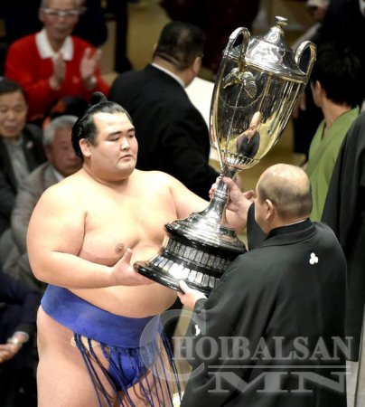 Японуудын их хүлээлтийг Котошёогикү төгсгөв