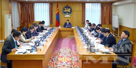 Засгийн газар ирэх Даваа гарагт хуралдана