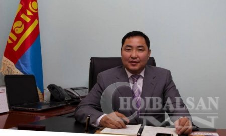 Авлигын хэрэгт холбогдсон дарга “нэр дэвшинэ” гэнэ үү