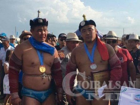 Аймгийн наадамд Д.Ариунмөрөн түрүүллээ
