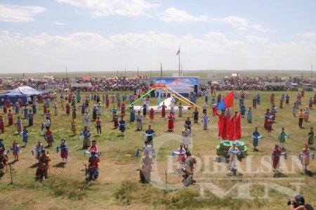 Ардын хувьсгалын 95 жилийн ой, аймаг байгуулагдсаны 85 жилийн ойн баяр наадам сайхан болж өнгөрлөө