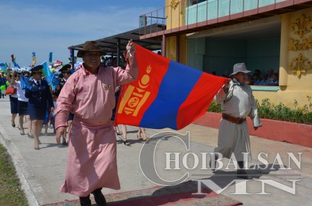 Ардын хувьсгалын 95 жилийн ой, аймаг байгуулагдсаны 85 жилийн ойн баяр наадам сайхан болж өнгөрлөө