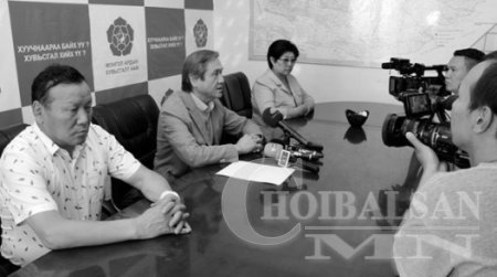Н.Энхбаяр: АТГ-аас над руу бүдүүлгээр дайрч зарлан дуудах хуудас өглөө