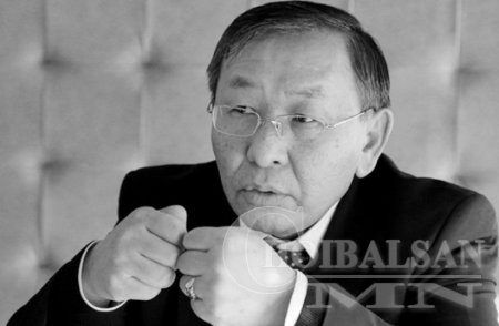 Пунцагийн ЦАГААН: Гишүүдээсээ асуу, Гишүүдээ сонс, Гишүүдээрээ шийдүүл Пунцагийн ЦАГААН: Гишүүдээсээ асуу, Гишүүдээ сонс, Гишүүдээрээ шийдүүл