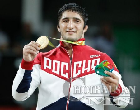 Садулаев: Олимпийн алт авчихлаа, одоо сүйт бүсгүй хайна аа…