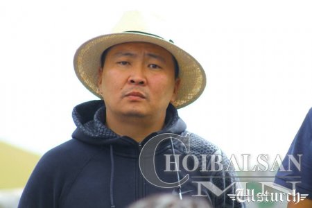 БЗД-ийн МАН-ЫН ДАРГА Э.БАТ-АМГАЛАН ОСОЛ ГАРГАЖ, ЦАГДААД ШАЛГАГДАЖ байна
