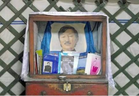 Онгодын цагаан эрчистэй “Оюухай” наадмын тэнгэр дор  Шар нохойтын өвөлжөөнд дөрөө мултлахуй