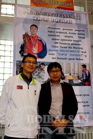 Гавьяат тамирчин Д.Эрдэнэбилэг 109 хүүхэдтэй зэрэг тоглолт хийнэ