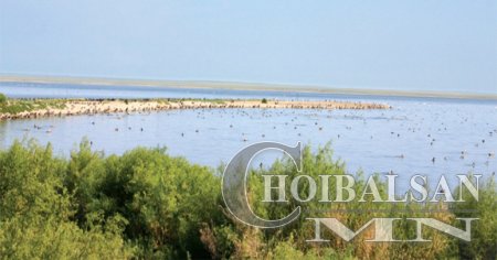 Сангийн далай нуур