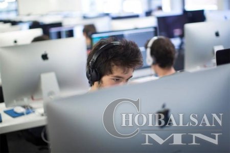 Багшгүй анхны их сургууль нээгджээ