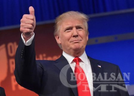 Доналд Трамп гэж хэн бэ?