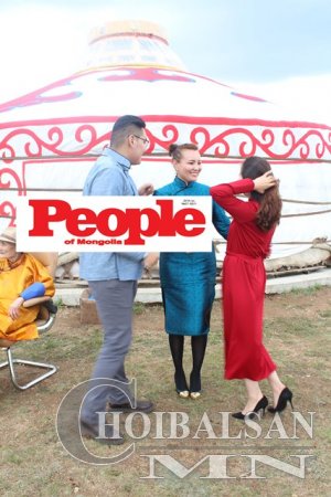 “Дүнжингарав”-ын эзэгтэй сайхан аалиараа бусдыг хайлуулсаар