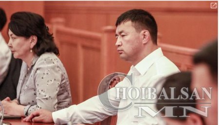 А.Сүхбат: Хайртай хүүдээ хатуу үг хэлж болохгүй болчихсон цаг юм уу