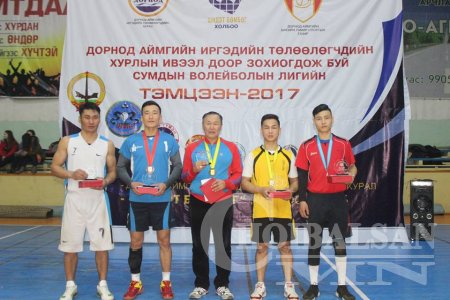 Халхгол сумын баг тамирчид аварга боллоо