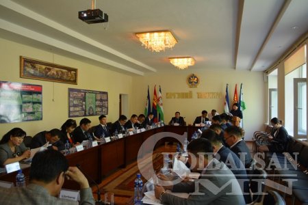Хэрлэн сумын иргэдийн төлөөлөгчид хуралдлаа