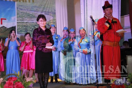 Баян-Уул сумын төлчин эмэгтэйчүүдийн IX чуулга уулзалт боллоо