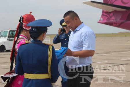 МУ-ын начин Д.Анар Дорнод нутагтаа ирлээ