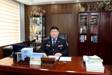 Л.АРИУНБАТ: ГАДААДЫН ИРГЭНИЙ АМИЙГ ХӨНӨӨСӨН ЭТГЭЭДҮҮД ДАХИН ГЭМТ ХЭРЭГ ҮЙЛДЭХ ГЭЖ БАЙСНЫГ ЗОГСООСОН