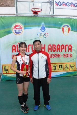 Дашбалбар суманд  "Өсвөр үеийн аймгийн аварга шалгаруулах волейболын тэмцээн-2018" зохион байгуулагджээ