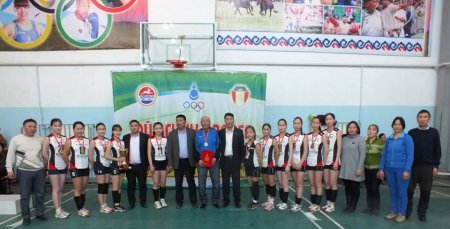 Дашбалбар суманд  "Өсвөр үеийн аймгийн аварга шалгаруулах волейболын тэмцээн-2018" зохион байгуулагджээ