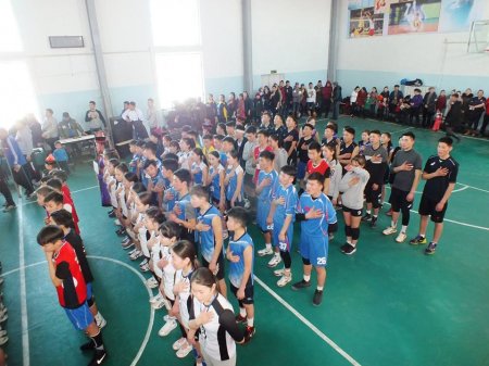 Дашбалбар суманд  "Өсвөр үеийн аймгийн аварга шалгаруулах волейболын тэмцээн-2018" зохион байгуулагджээ