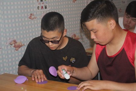 "НАРНЫ ХҮҮХДҮҮД" СУРАГЧ СОЛИЛЦООНЫ 2 ДУГААР ТӨСЛИЙН ХҮРЭЭНД ЧОЙЛБАЛСАН СУМАНД ИРСЭН СУРАГЧДЫН ХИЧЭЭЛИЙН 4 ДЭХ ӨДӨР