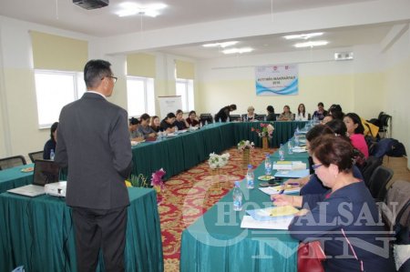 ”Нутгийн манлайлал” сургалт болж байна