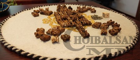 Алаг мэлхий наадгайд хожсон хүн тэр жилдээ аз хийморьтой байна