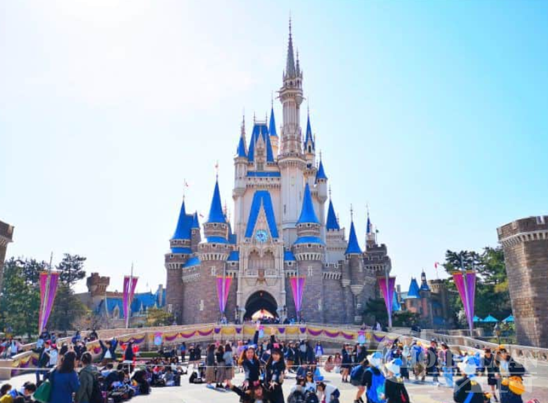 Токиогийн “Disney” парк аюулгүй байдлаа бэхжүүлнэ