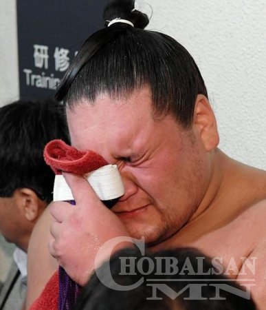 Тэрүнофүжи Ган-эрдэнэ, Үзсэн хүн хүртэл нулимс дуслуулмаар ялалт байлаа