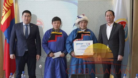 Халх гол сум 2021 оны ажил үйлсээрээ аймагтаа тэргүүлээ