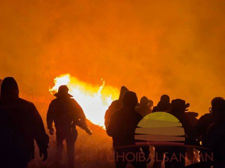 Дорнодод гарсан хээрийн түймрийг унтраахад 