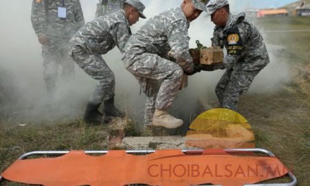 СЭРЭМЖЛҮҮЛЭГ: Дөрвөн метрийн гүнтэй барилгын сууринд хүн унажээ